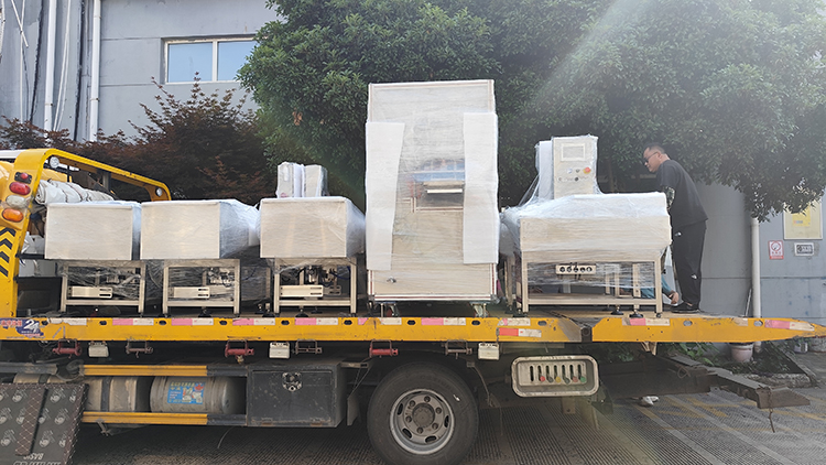 化妝品生產(chǎn)線 化妝品生產(chǎn)線