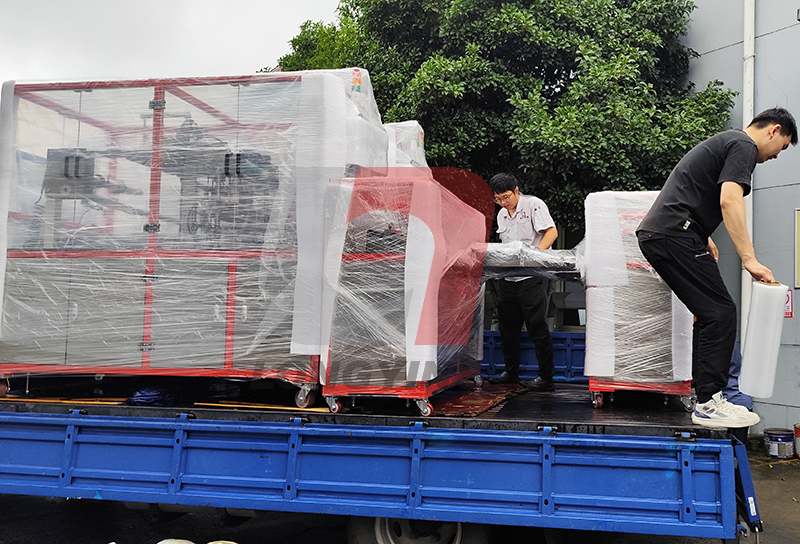 透明膜三維包裝機(jī) 透明膜三維包裝機(jī)