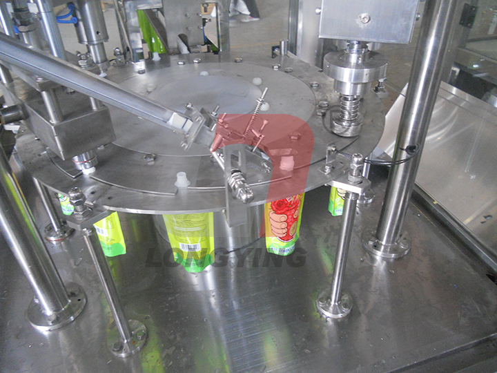 番茄醬給袋式灌裝封口機(jī)