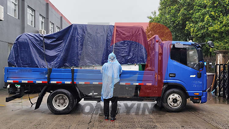 龍應(yīng)LY-450全伺服透明膜三維包裝機(jī)